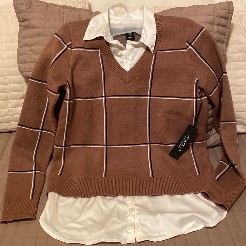 Jones & CO sweater